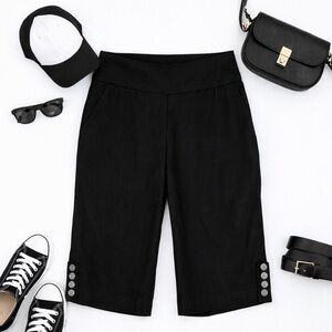 Lior Paris Pull On Capri Pant Black Pocket Silver Side Leg Buttons Sz 4